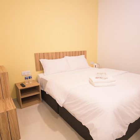 Ltl Guesthouse Джохор-Бару Экстерьер фото