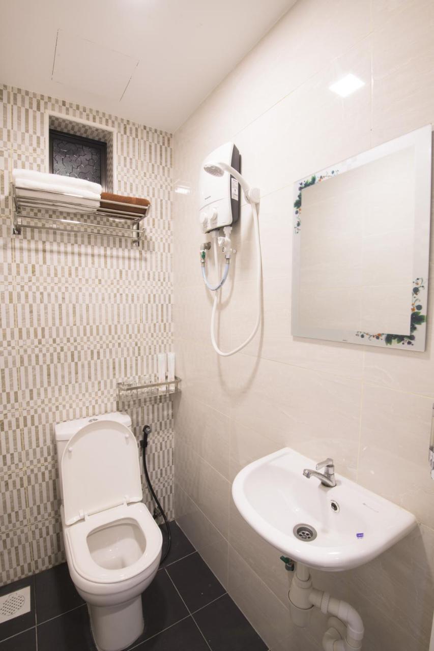 Ltl Guesthouse Джохор-Бару Экстерьер фото